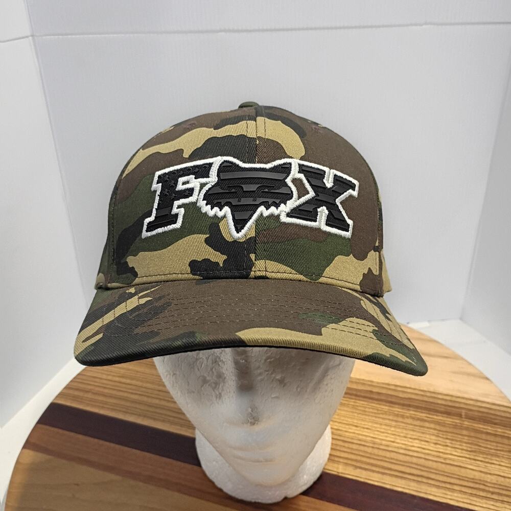 Fox Racing Embroidered Logo Woodland Camo Flexfit L/XL Camo Hat